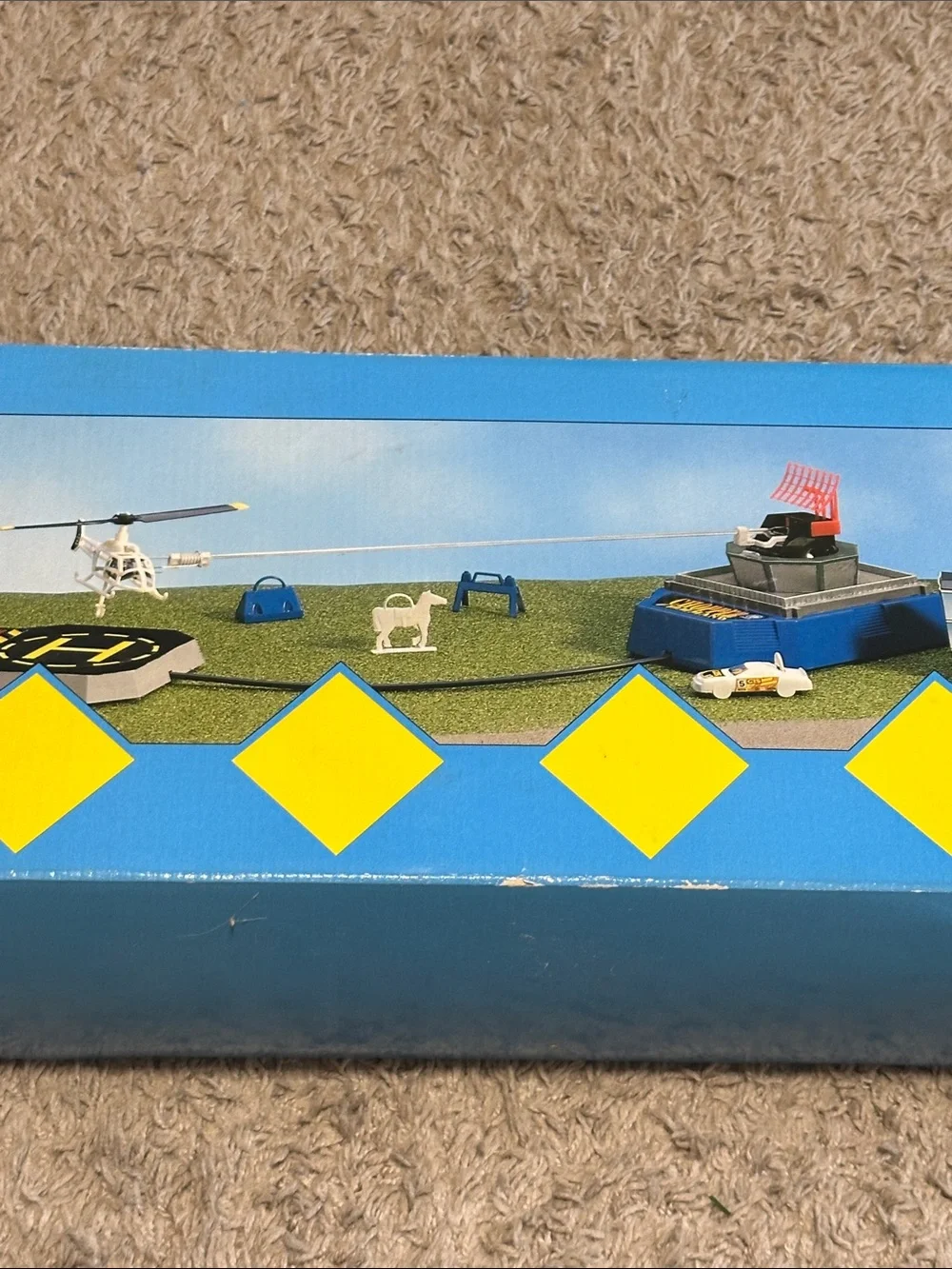 2000 Kool Toyz Chopper Command Vertibird Style Helicopter Set New